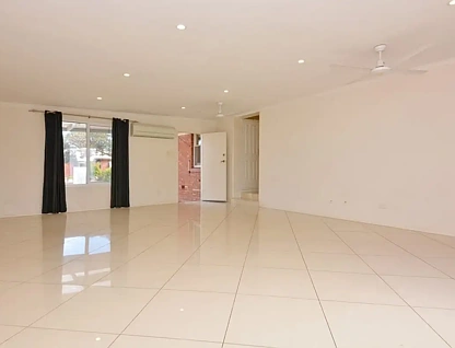 4 Kinnane Street, Whyalla Norrie, Outback, 3 Kuwarto, 1 Banyo, Apartment