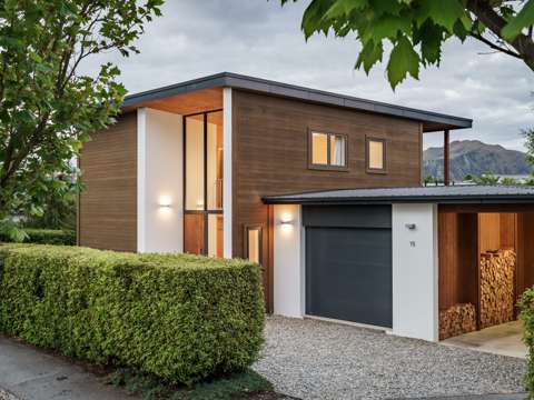Wanaka 3房  Spacious and stylish architect-designed home