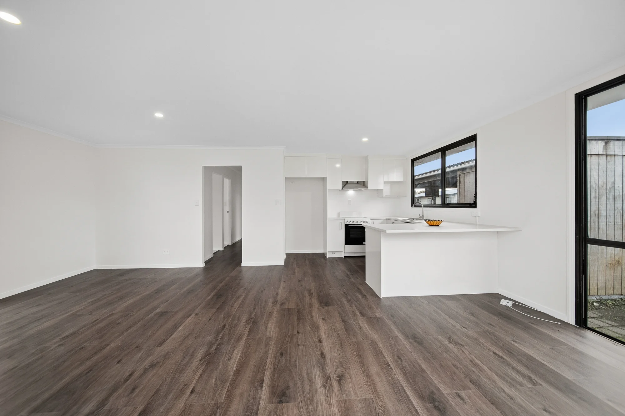 Papakura 3कमरा Rare fully renovated - 610sqm freehold section