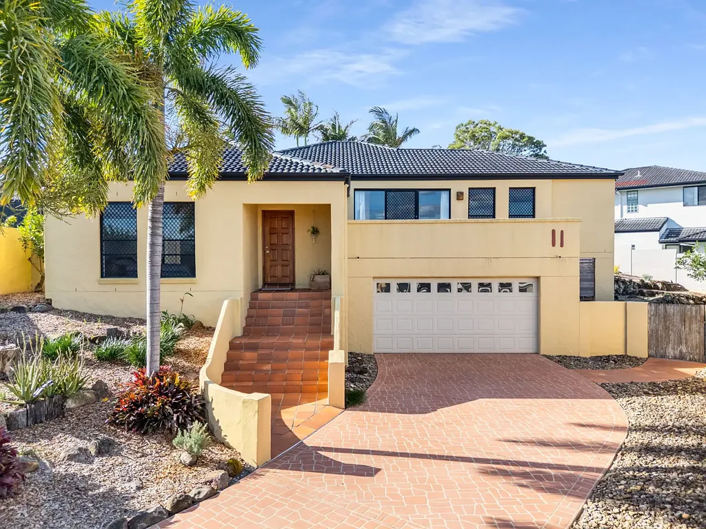 Arundel 5 Bedroom A Rare Sanctuary of Space, Light & Lifestyle!