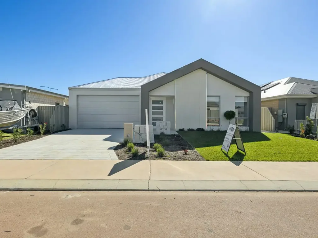 Byford 3房  Brand New 3 Bedroom 3 Bathroom SDA Compliant
