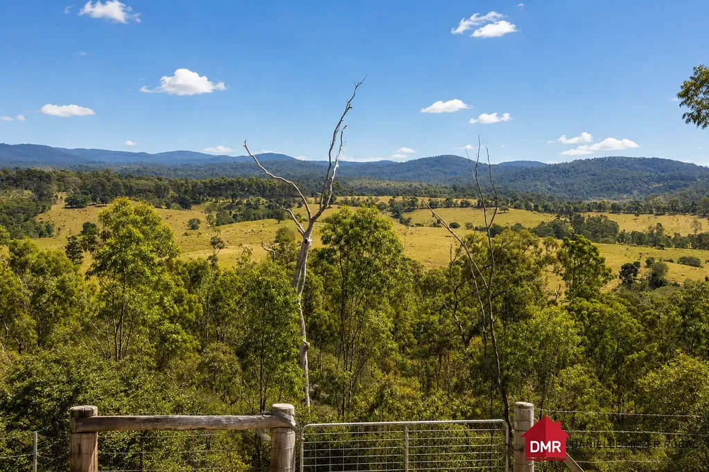 Morganville COUNTRY LIFESTYLE WITH THE COAST WITHIN REACH