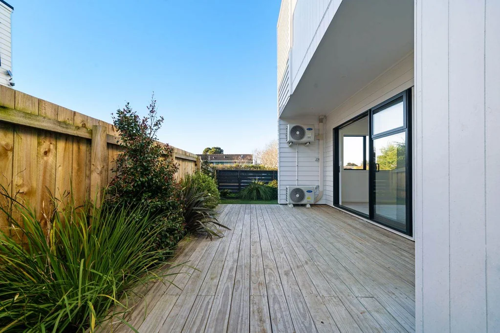 Conifer Grove 4房  Contemporary Comfort in Conifer Grove