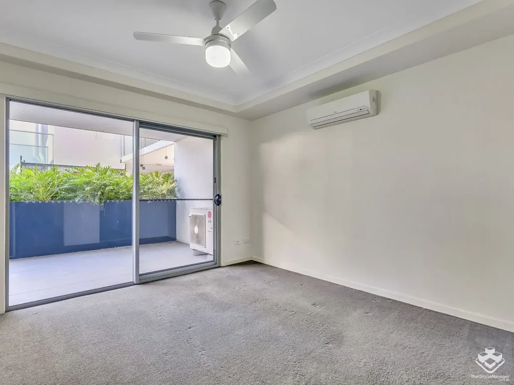 Splendid 3 bedroom unit close to QUT