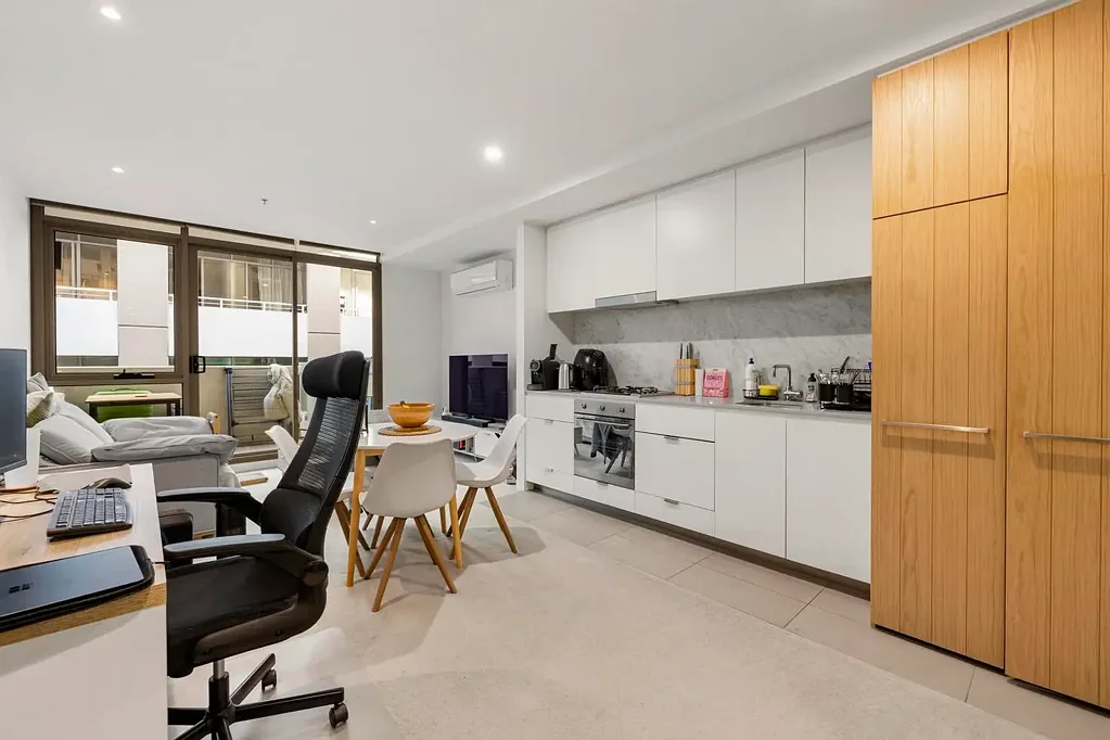 Port Melbourne 1ਬੈੱਡਰੂਮ Blue-Chip Buying in the Heart of Port Melbourne