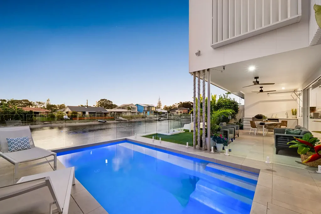 Maroochydore 4 Bedroom Luxury Waterfront Residence with Seamless Indoor-Outdoor Living