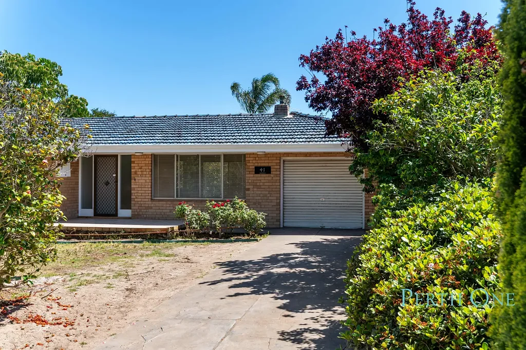 Family Home within RSHS Catchment !!