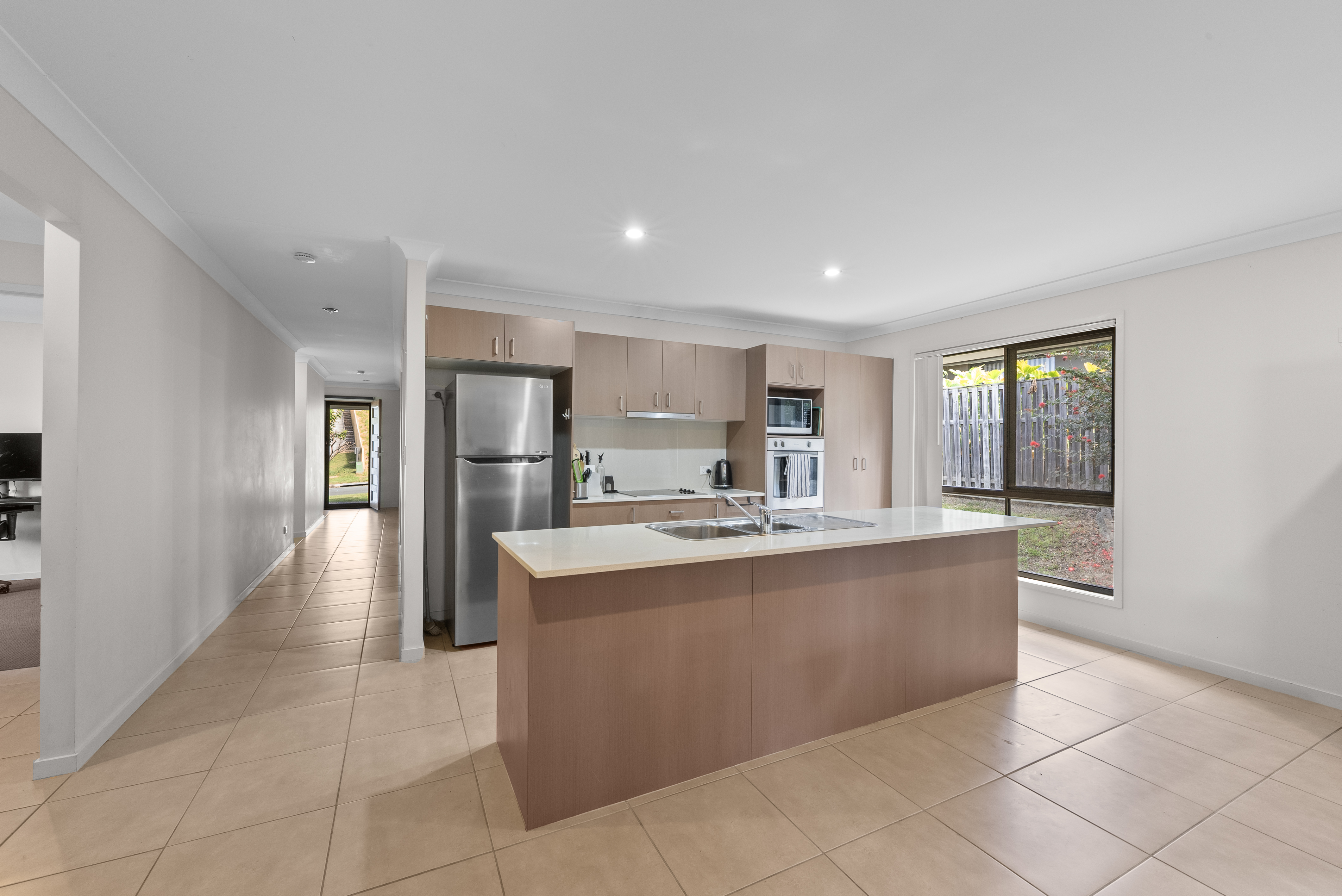 5 MORNING SUN CT, MAUDSLAND QLD 4210, 0 rūma, 0 rūma horoi, House