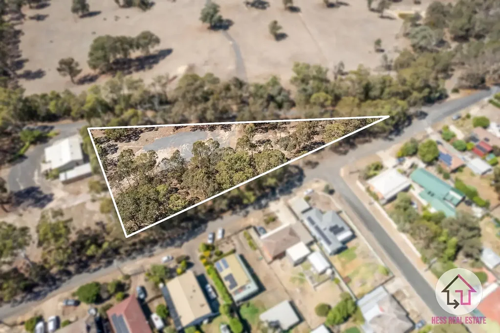 Clonbinane PRICE REDUCTION - RARE CHANCE - 4995 SQM. IN A RURAL SETTING