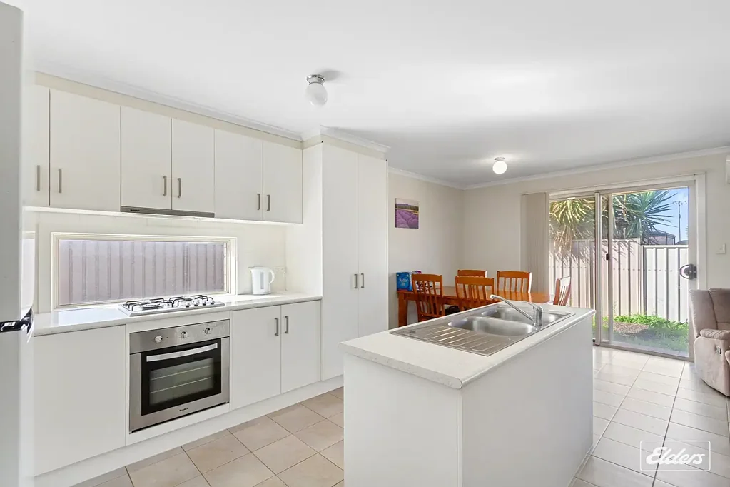 Whyalla Jenkins 3部屋 INVEST IN CONFIDENCE IN OCEAN EYRE ESTATE