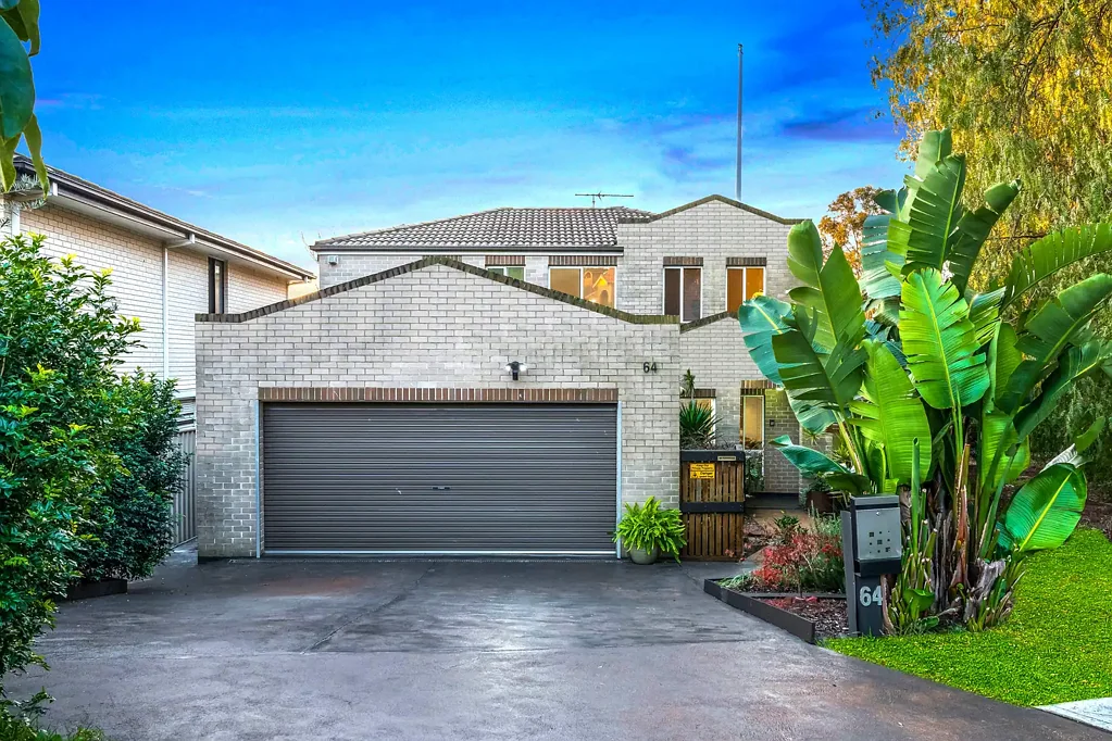64 Flame Tree Street, Casula, NSW 2170