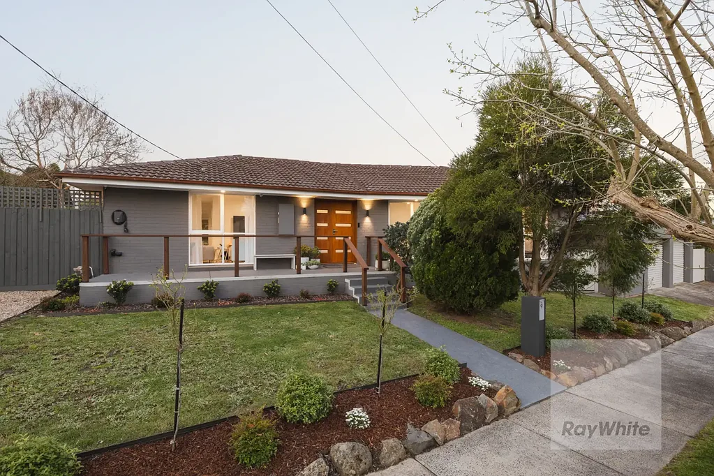 Bundoora 3Kwarto Stylishly Renovated, Beautifully Presented & Ready to Enjoy