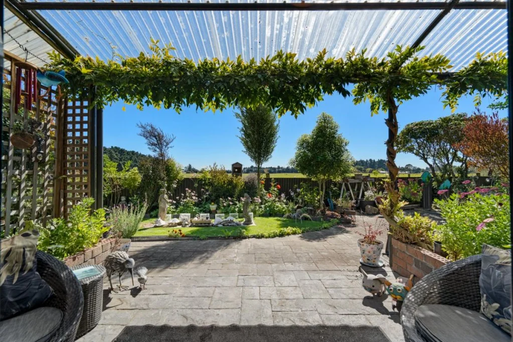 8 Lordship Place, Templeton, Christchurch City