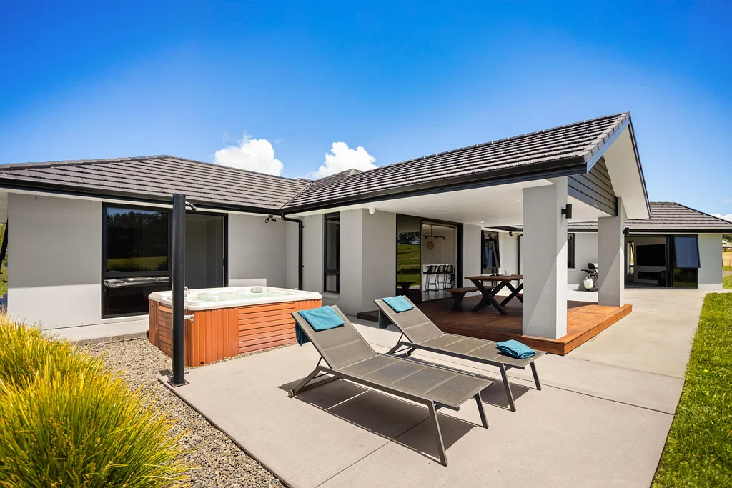 Kerikeri 4Zimmer 160sqm shed with upscale home