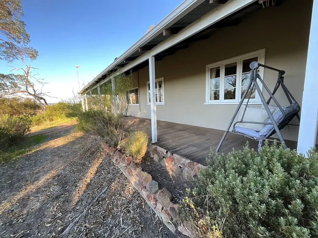 Boddington 4房  21.55 ha Elevated Lifestyle Property With Endless Potential — Just 5 Minutes to Town