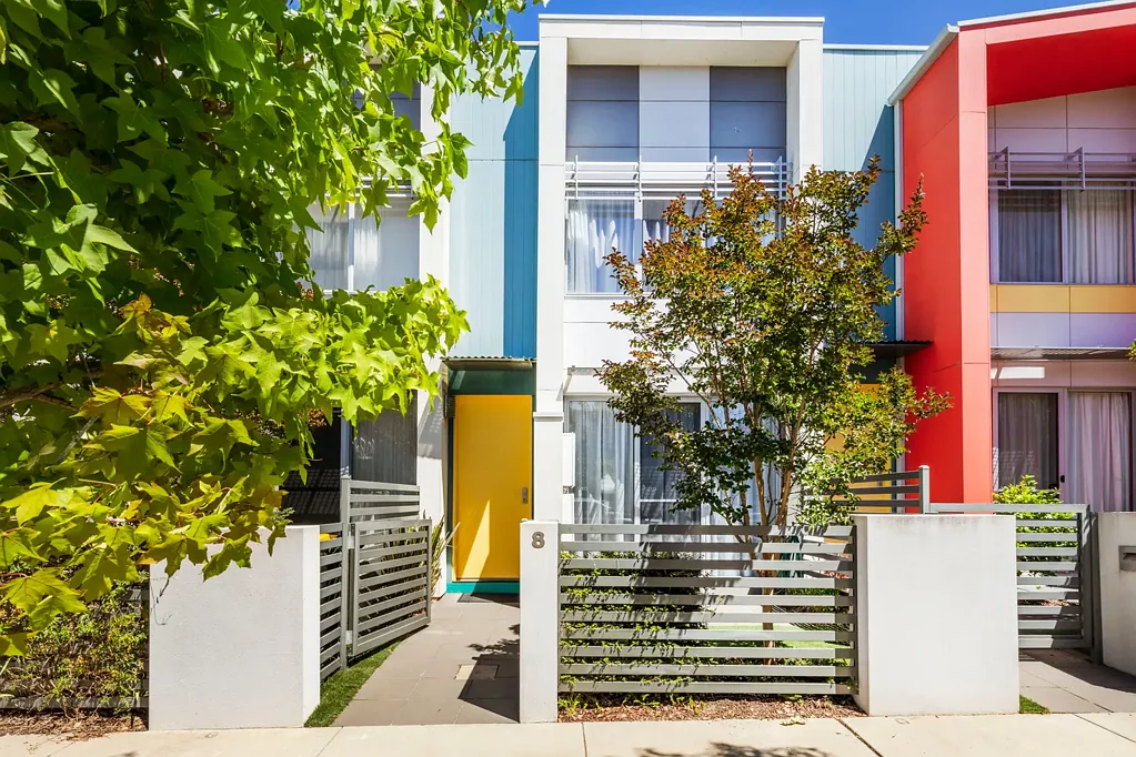 Light-Filled Two-Bedroom Townhouse in Prime Crace Location