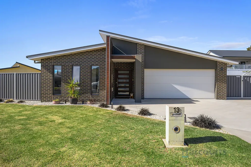 13 Explorer Drive, Turners Beach, TAS 7315