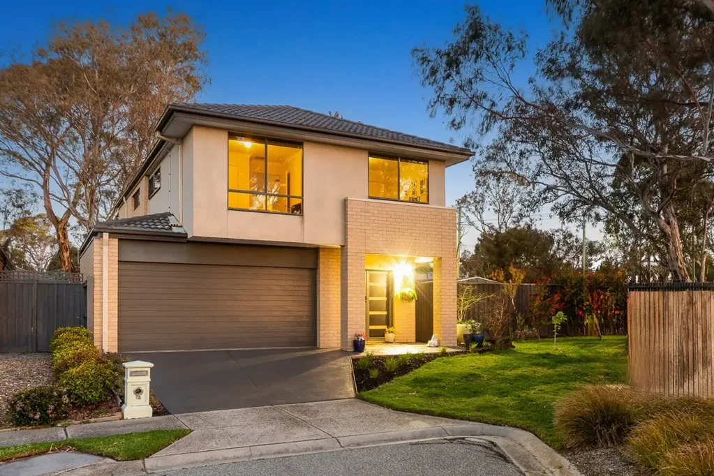 18 Kensei Place, Sandhurst, VIC 3977