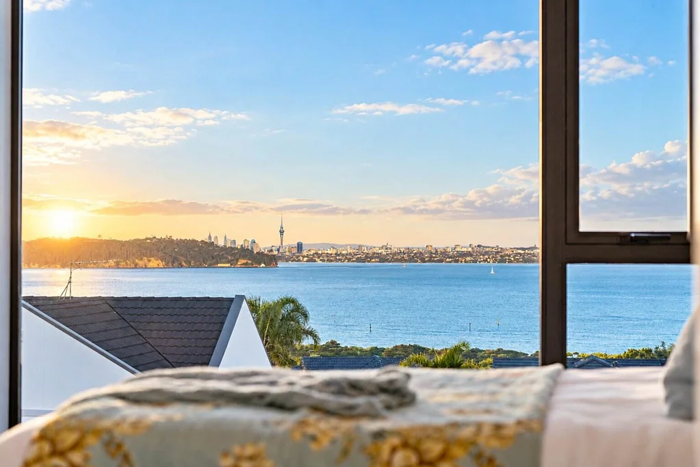 West Harbour 5 Slaapkamer Standalone • Sea Views • Double Garage