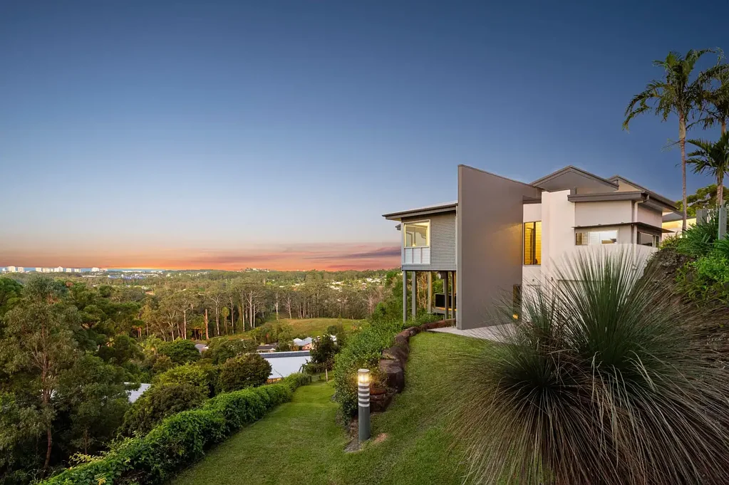 Buderim 5房  Elevated Coastal Outlooks In One Of Buderim's Most Private Settings