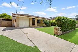 8 Pamrick Crescent, Clontarf