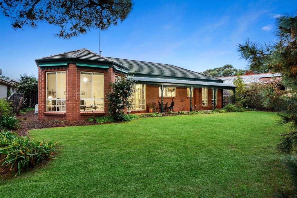 30 FAIRWAY CT, INVERMAY PARK VIC 3350, 0部屋, 0バスルーム, House