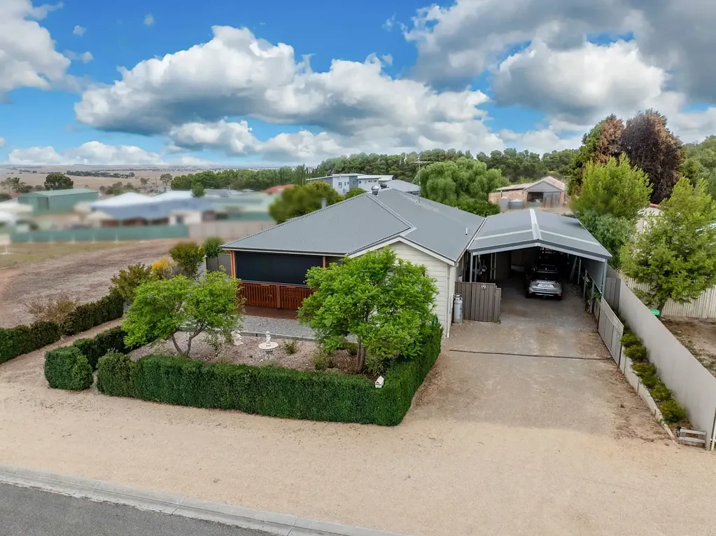 7 Elias Street, Maitland, SA 5573