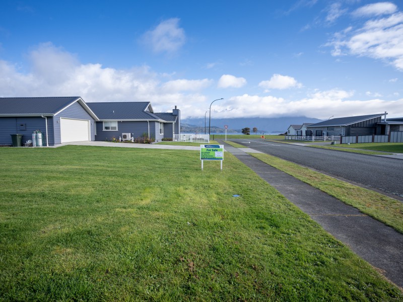 43 Asher Avenue, Te Anau, Southland, 0 Bedrooms, 0 Bathrooms, Section