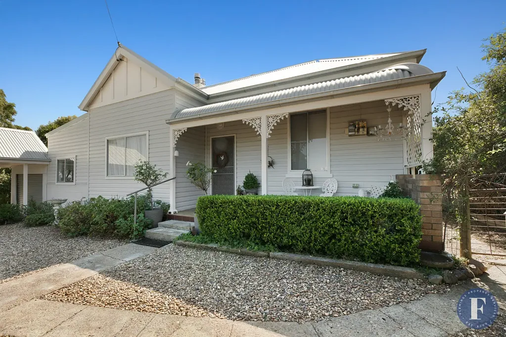 Harden 3 Bedroom PERFECT LIFESTYLE PROPERTY