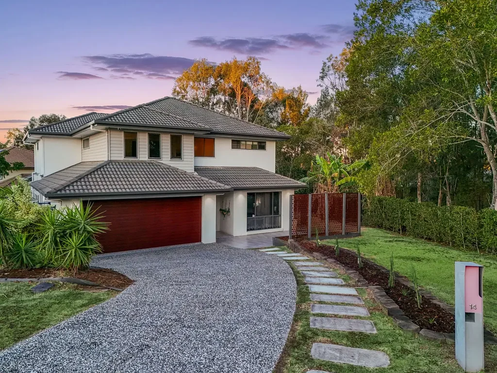 Doolandella 5कमरा Expansive Family Living with Bushland Yard and Poolside Entertaining