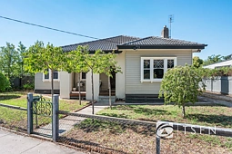 80 Napoleon Crescent, White Hills