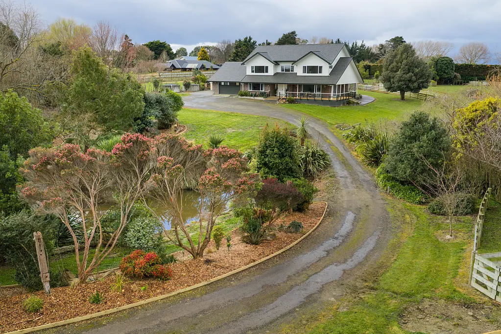 Bunnythorpe 4कमरा Ultimate lifestyle living in Hiwinui