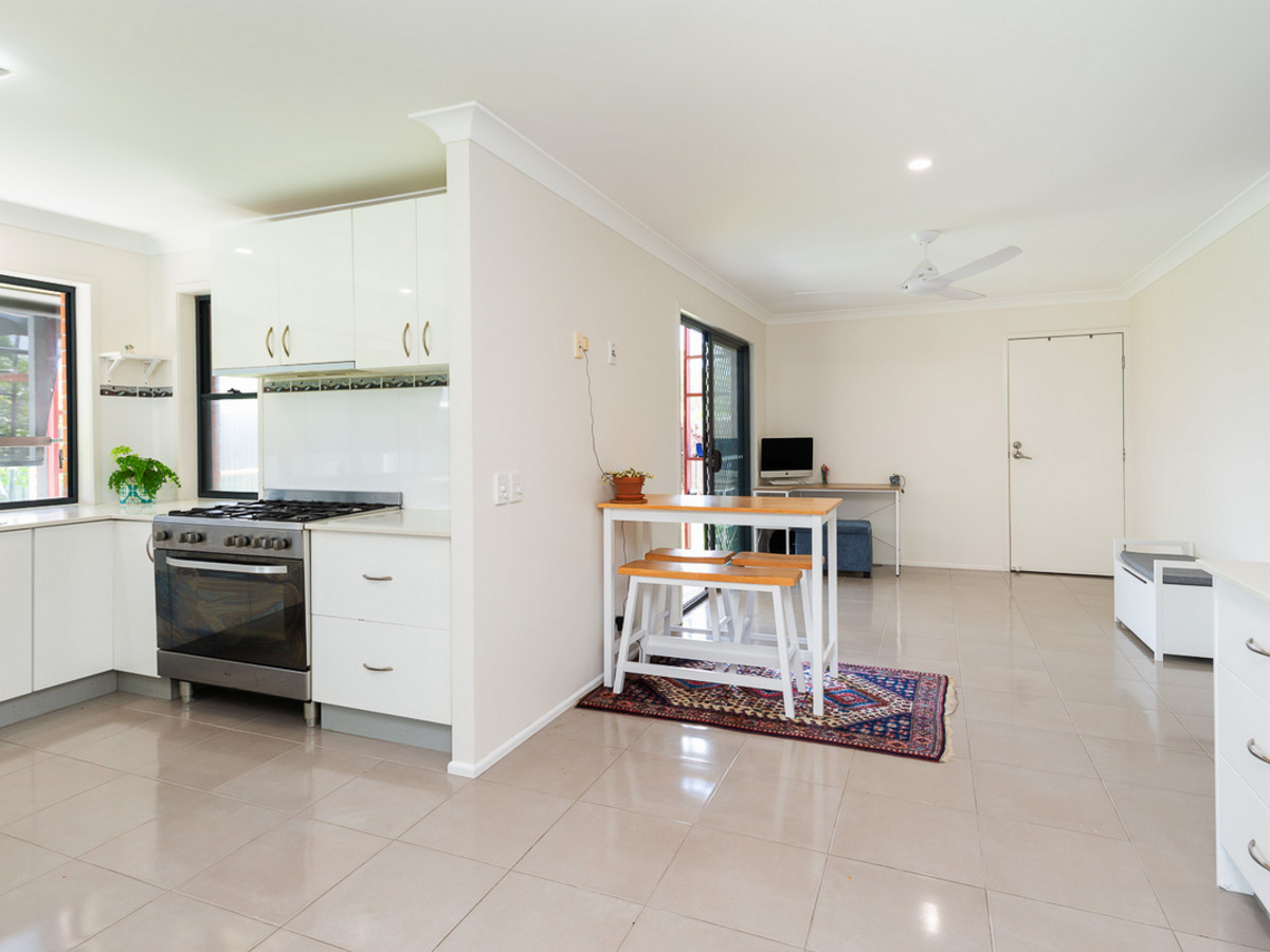 42 BAHKEETA ST, OXENFORD QLD 4210, 0部屋, 0バスルーム, House