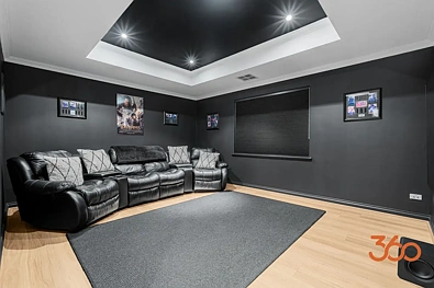8 Daplin Way, Aveley, WA 6069, 5 ਕਮਰੇ, 2 ਬਾਥਰੂਮ, House