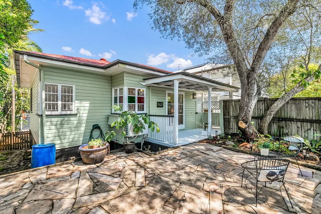 Graceville 3房  POST-WAR COTTAGE - GRACEVILLE