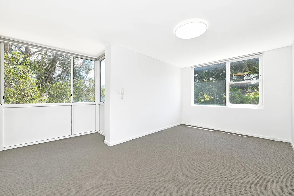 North facing 1 bedroom