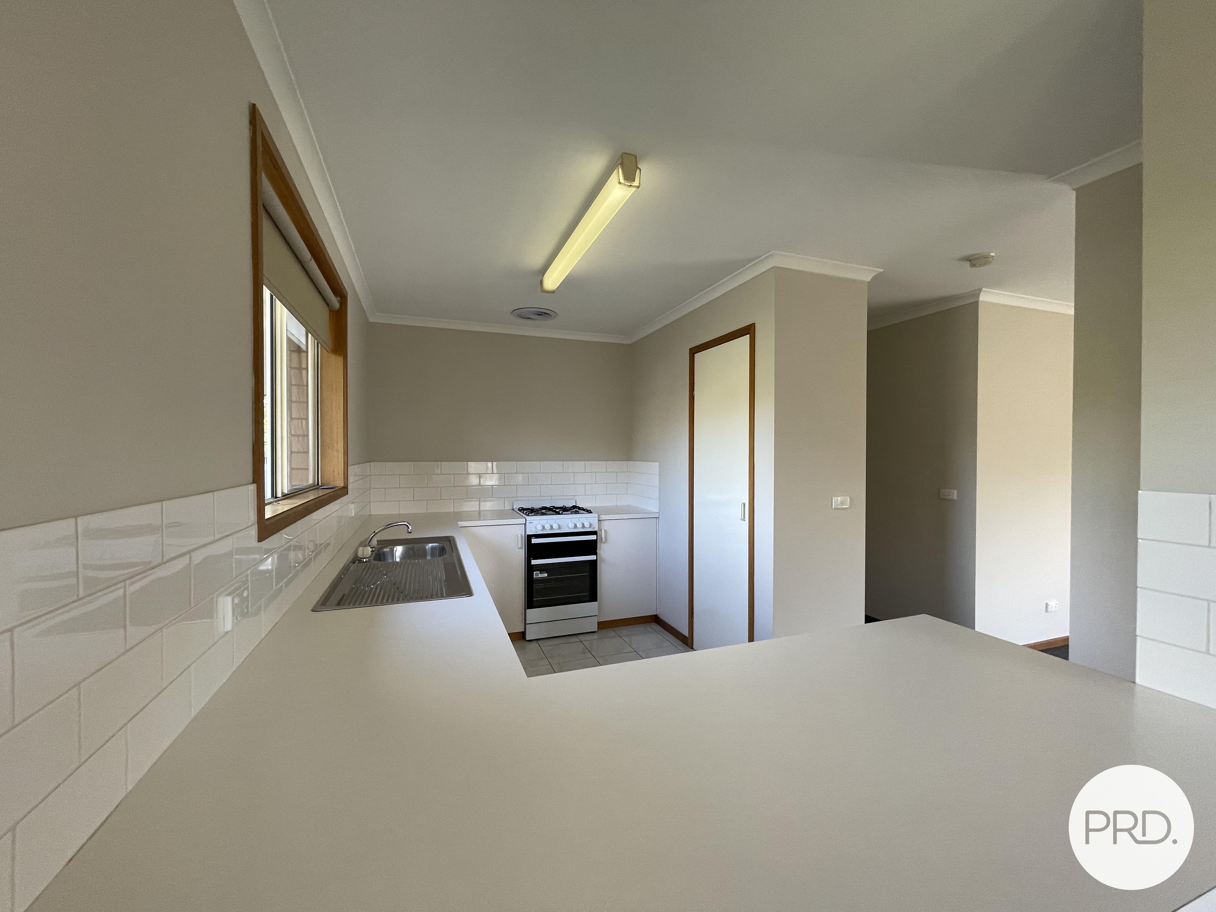 UNIT 2 326 DICK RD, LAVINGTON NSW 2641, 0 phòng ngủ, 0 phòng tắm, House