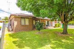 302 Poictiers Street, Deniliquin