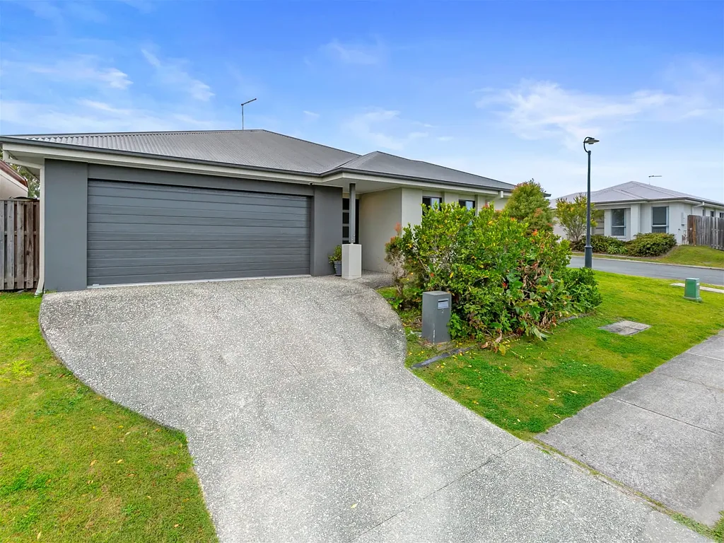 2 Palmerston Place, Coomera, QLD 4209