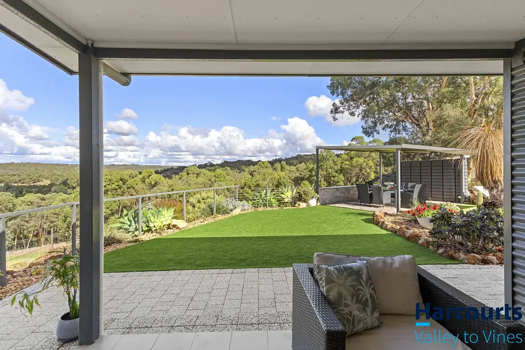 Lower Chittering 4房  Homegrown Living with Stunning Valley Views