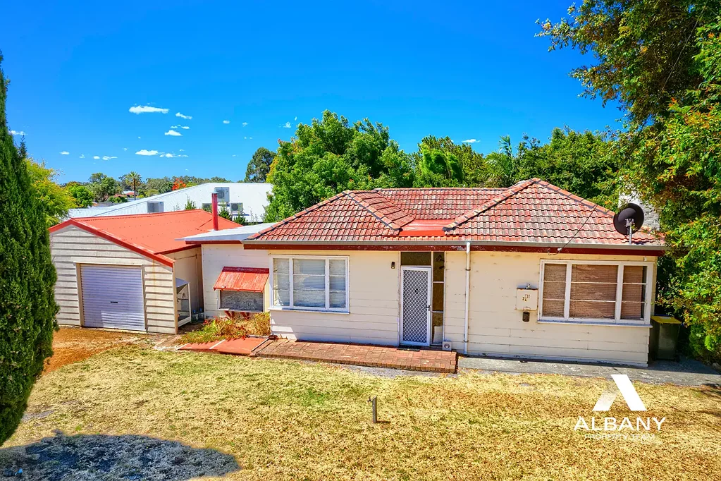 20 Pioneer Road, Centennial Park, WA 6330