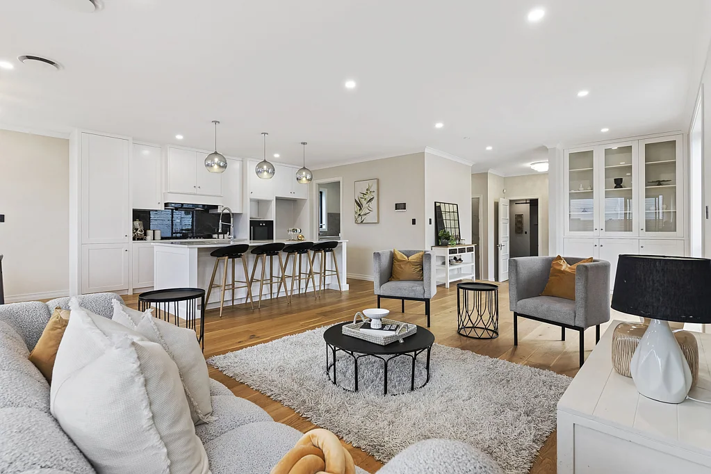 Westmere 4 Slaapkamer Declared Reserve under $3M !