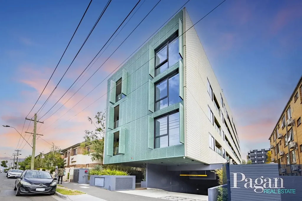 Windsor 2Moenga THE LUMA – A GROUND FLOOR HOME ON HIGH STREET
