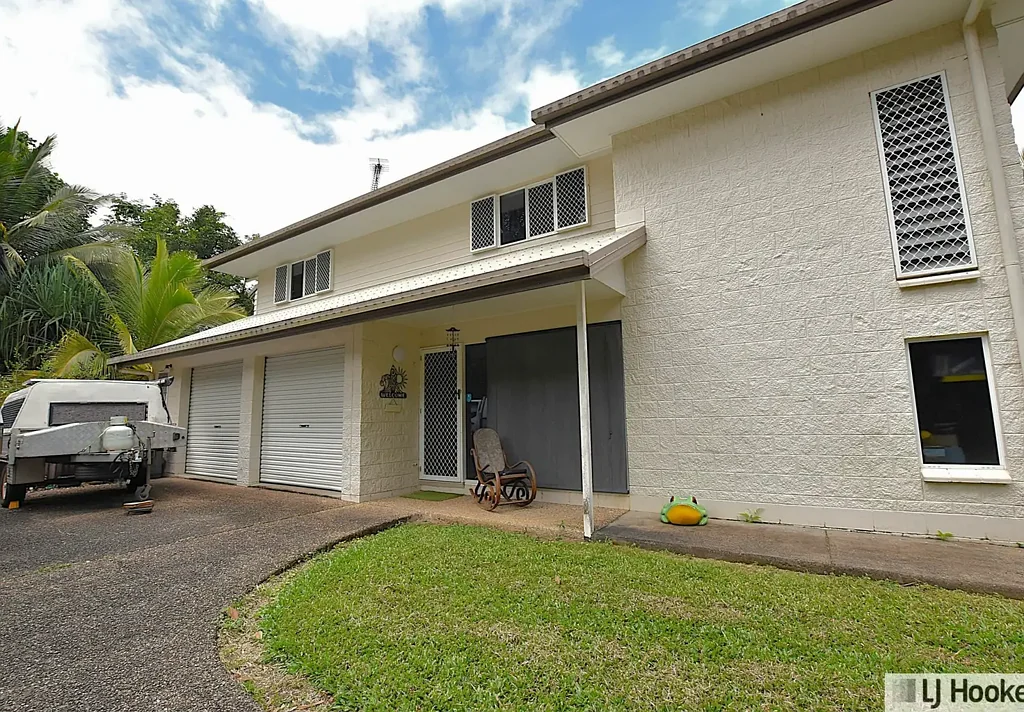 Tully 4غرفة نوم Spacious Family Living on a Generous approx 2,171m² Block