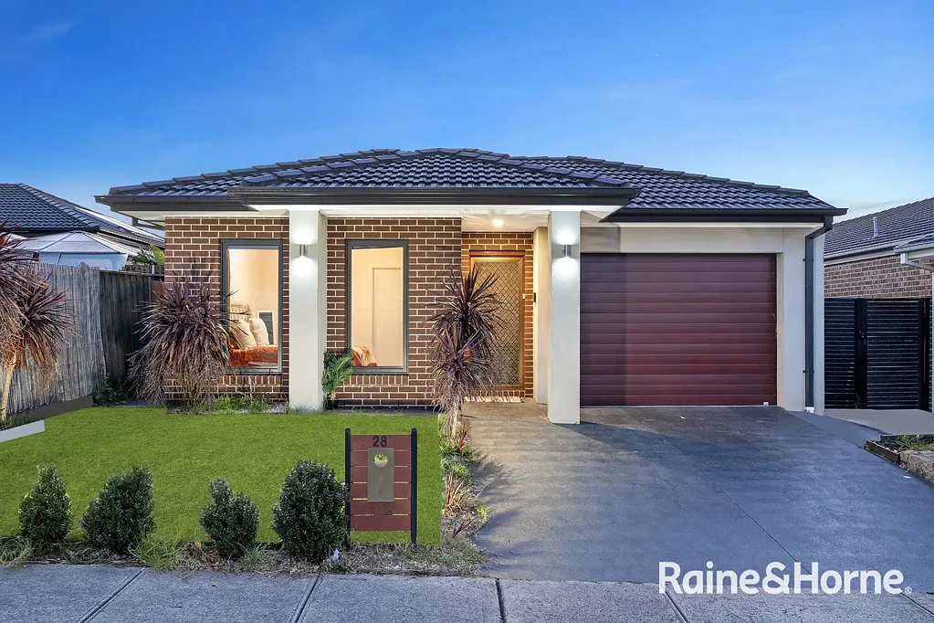 Clyde 4Kwarto A Wonderful Family Home in a Thriving Location