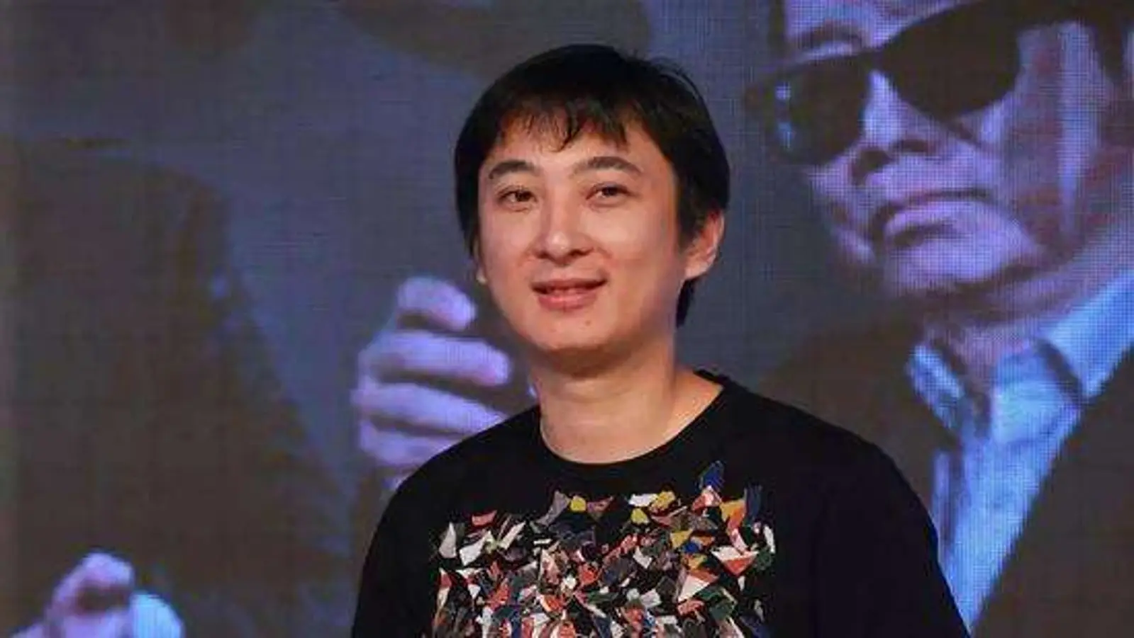 王思聪欠1.5亿迎"小烦恼" 王健林会帮儿子还债吗