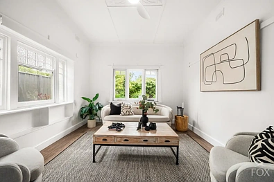 लिविंग रूम - 6 Craddock Street, Broadview, SA 5083