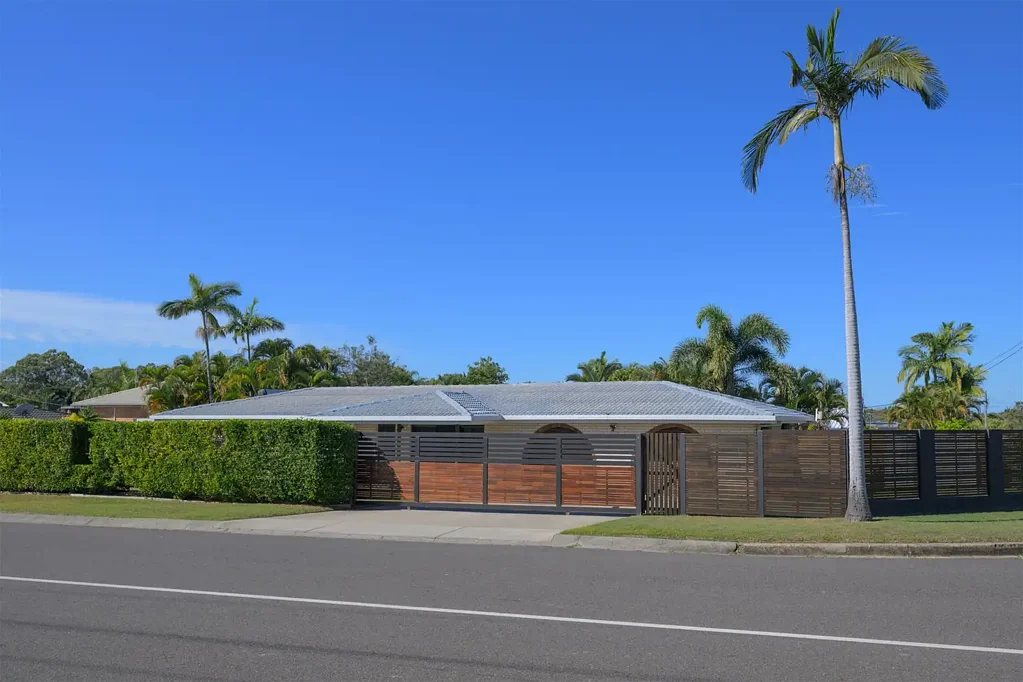 Boyne Island 3 Bedroom Brick Beauty in Coastal Boyne Island!