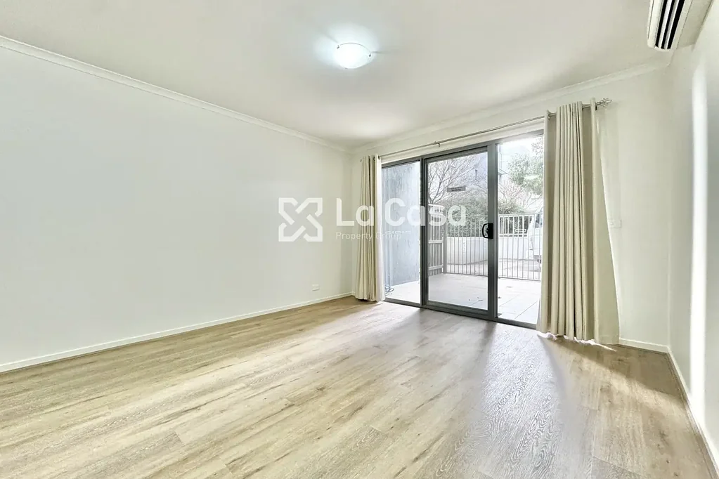 Renovated Ground Floor Apartment Move-In Ready!