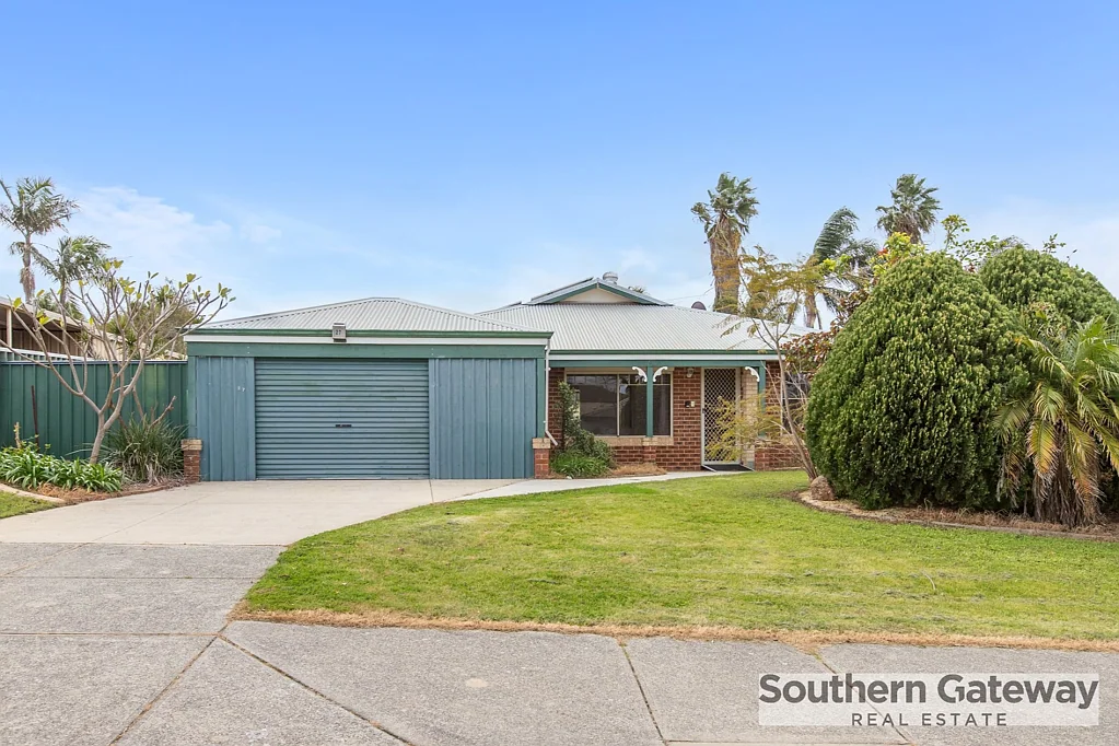 27 Dalrymple Drive, Leda, WA 6170
